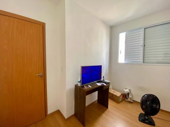 Imagem Apartamento a venda com 2 dormitórios no Solar da Colina