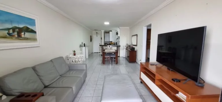 Imagem OPORTUNIDADE INCRIVEL!!! No bairro Ocian frente ao mar Apartamento de 3 dormitórios!!!