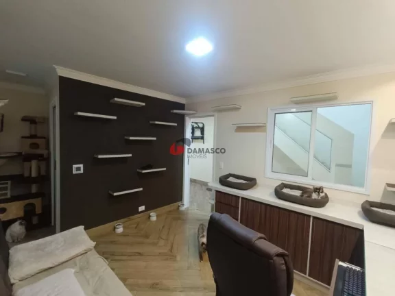 Imagem Sobrado à venda 2 Quartos, 2 Suites, 3 Vagas, Fundação, São Caetano do Sul - SP