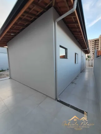 Imagem Linda Casa recém construída em Mogi Mirim