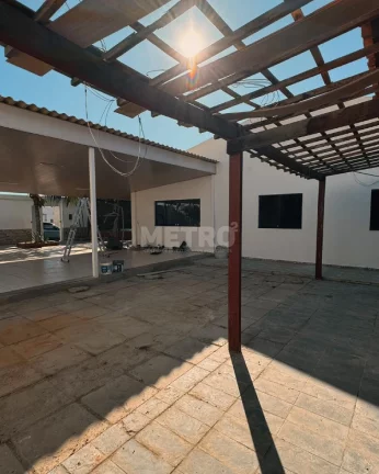 Imagem Casa Caminho do Sol, Três quartos, sendo dois suítes, uma com closet