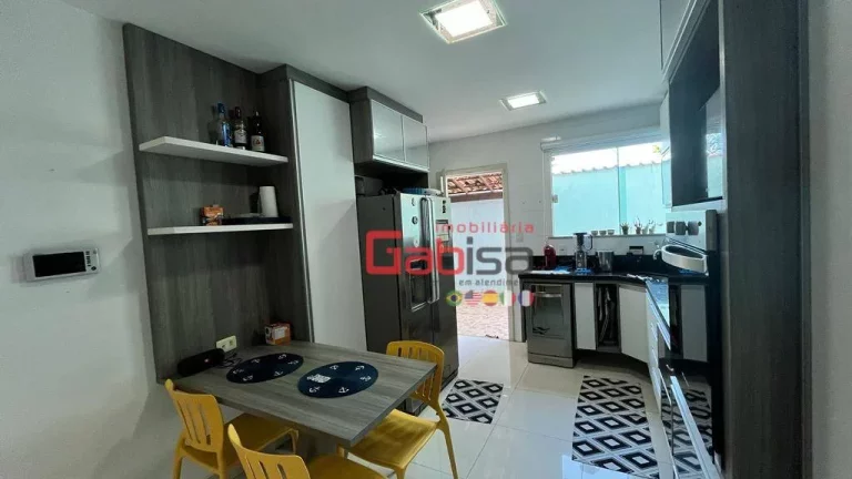 Imagem Casa com 3 dormitórios à venda, 101 m² por R$ 755.000,00 - Palmeiras - Cabo Frio/RJ