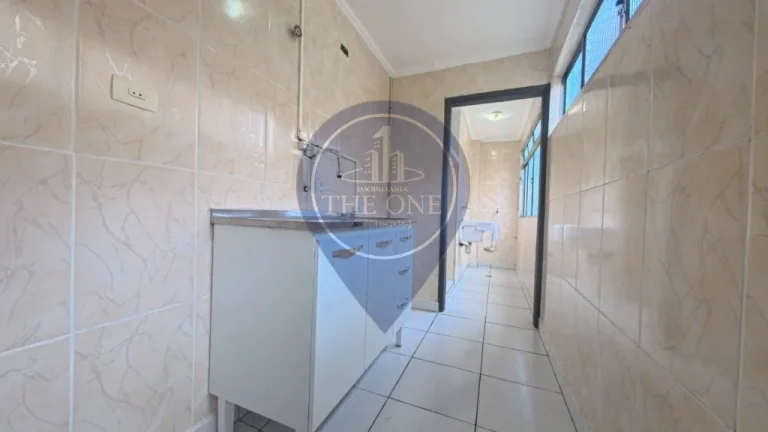 Imagem Apartamento à venda em São Paulo-SP no charmoso bairro Alto de Pinheiros: 3 quartos, 2 salas, 1 banheiro, 1 vaga, 62m².