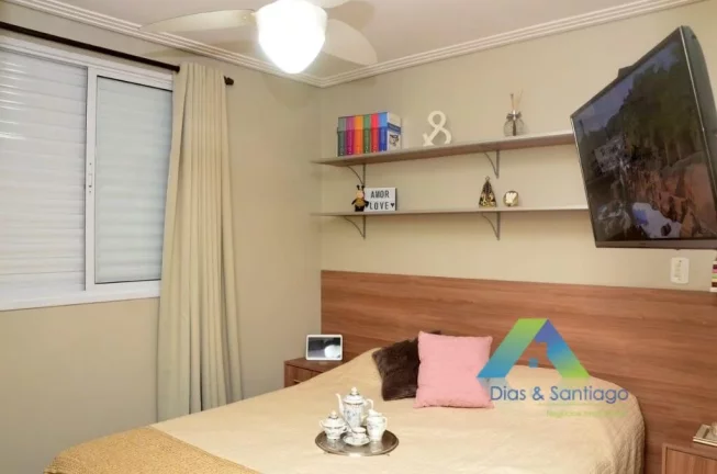 Imagem Lindo apartamento todo reformado com 3 dormitórios lazer completo ótima localização.