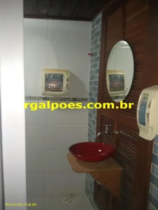 Imagem Galpão para Venda em MAGÉ, Centro, 2 banheiros, 1 vaga