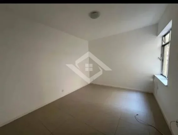 Imagem Apartamento tipo casa na av Atlantica pé na areia, estilo Garden.