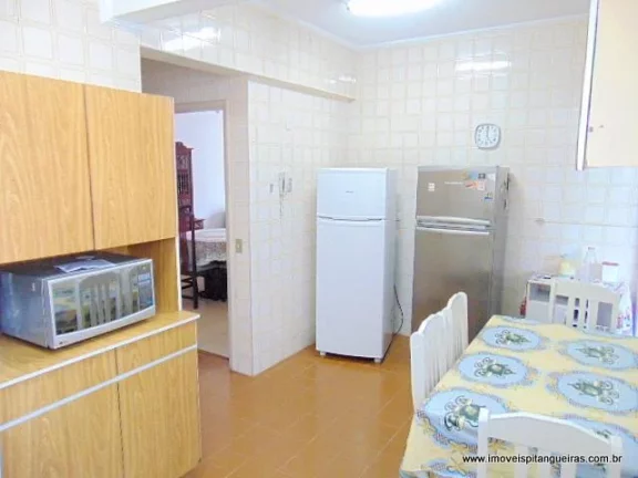 Imagem PITANGUEIRAS- NA CALÇADA DA PRAIA , LOCALIZAÇÃO ESPETACULAR , GARAGEM NO PRÉDIO.