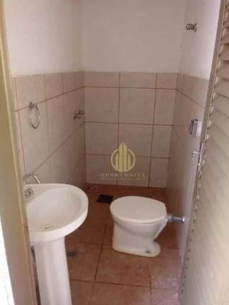 Imagem Casa com 3 dorm - 1 suíte - quintal - churrasqueira - Edícula - Parque das Andorinhas - Ribeirão Preto/SP