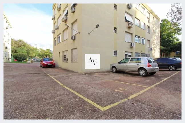 Imagem Apartamento à venda no bairro Passo da Areia - Porto Alegre/RS