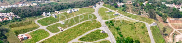 Imagem Sobrado 3 suítes, 4 vagas, Bairro Vila Porto 1