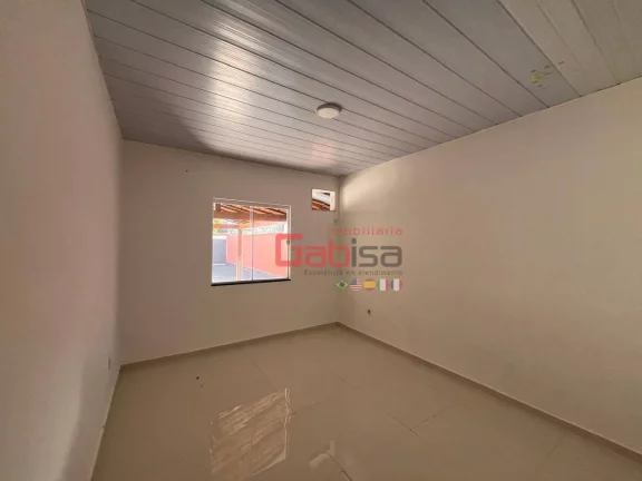 Imagem Casa com 2 dormitórios à venda, 90 m² por R$ 450.000,00 - Palmeiras - Cabo Frio/RJ
