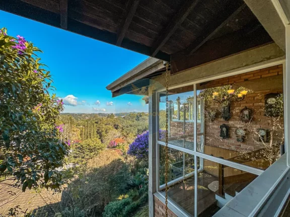 Imagem Casa em Condomínio a Venda no bairro Granja Viana - Carapicuíba, SP