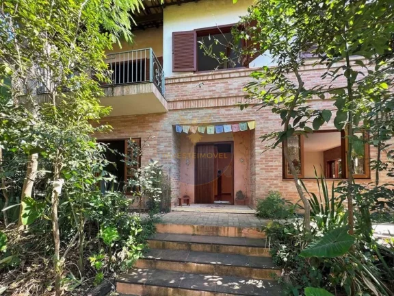 Imagem Casa em Condomínio a Venda no bairro Granja Viana II - Cotia, SP