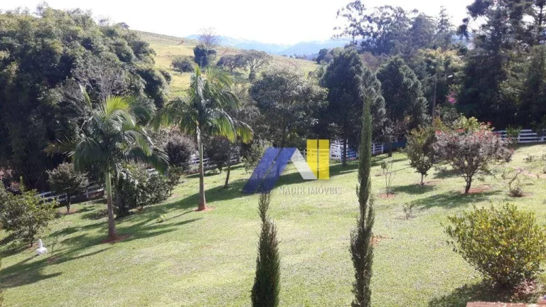 Imagem Chácara com 3 Quartos à Venda, 24.200 m² em área Rural - Congonhal