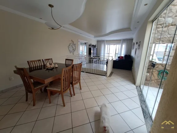 Imagem Sobrado com 05 quartos (3 Suítes) no Jardim Paulista com piscina - Jundiaí/SP