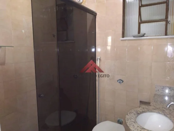 Imagem Apartamento com 2 dormitórios à venda, 76 m² por R$ 250.000,00 - Centro - São Gonçalo/RJ
