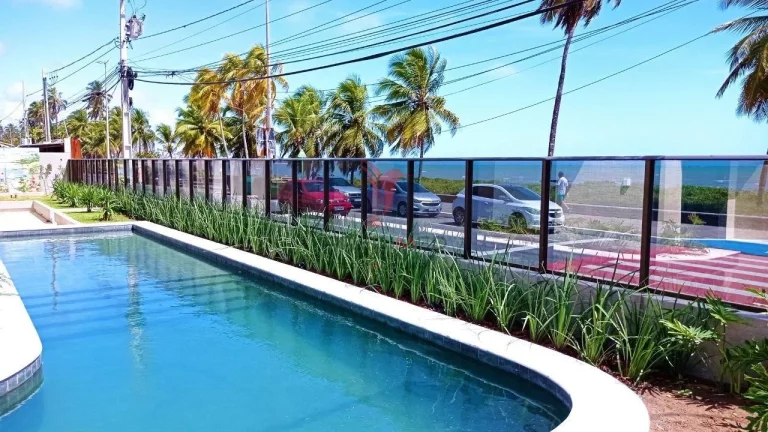 Imagem Vende-se apartamento na beira mar do Cabo Branco, varanda vista mar, 2 vagas de garagem