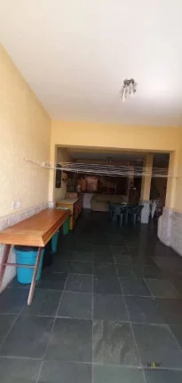 Imagem Sobrado à venda em São Paulo SP com 3 dormitórios, 1 suíte, 2 vagas de garagem e 166m².