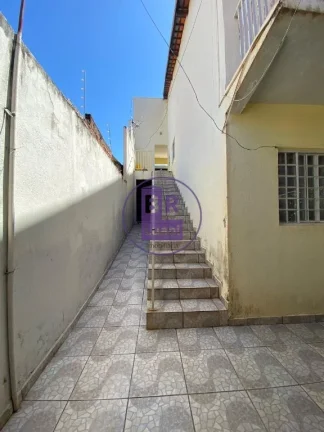 Imagem Casa á venda em Cambezinho