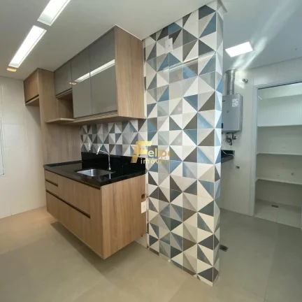 Imagem Cobertura Duplex em prédio frente ao mar | Divisa entre Itaparica e Itapuã.
