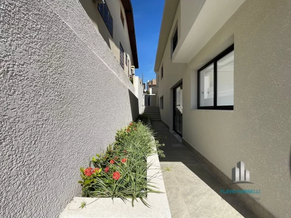 Imagem Belíssima Casa no Aphaville 3 de 310m² com 3 Suítes e 6 Vagas