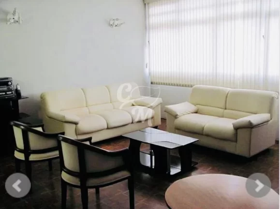Imagem Apartamento com cômodos amplos, clarinhos e bem ventilados.