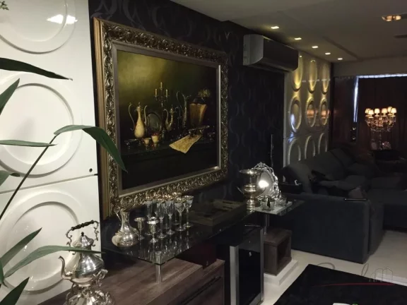 Imagem Belíssimo apartamento localizado na Beira-Mar Norte. Totalmente decorado, com móveis planejados de...