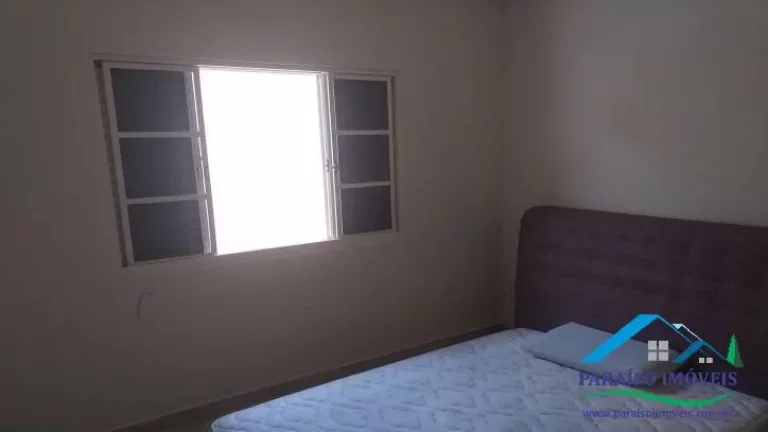 Imagem Casa a venda em Paraisópolis, MG - 3 quartos, suíte, vagas cobertas