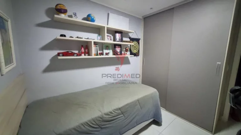 Imagem Apartamento com dois quartos andar alto no Brisamar