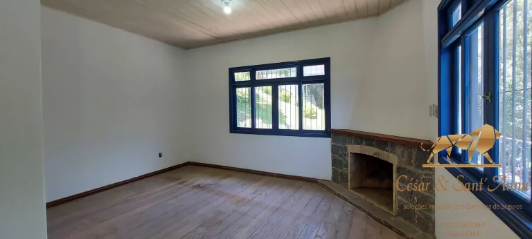 Imagem Casa em Condomínio com preço de Oportunidade em Campos do Jordão/SP