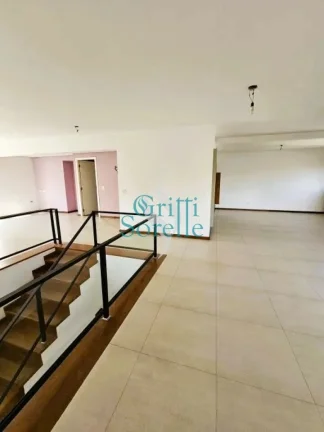 Imagem Cobertura Duplex à Venda em Moema - São Paulo/SP.