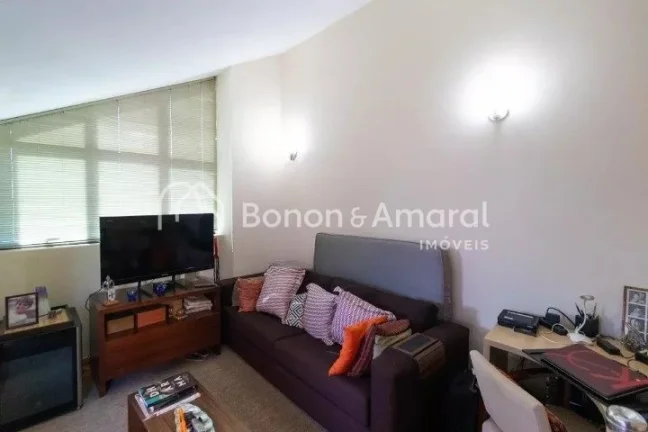 Imagem Cobertura espaçosa à venda com área de 110 m². O imóvel está todo mobiliado e possui living pa...