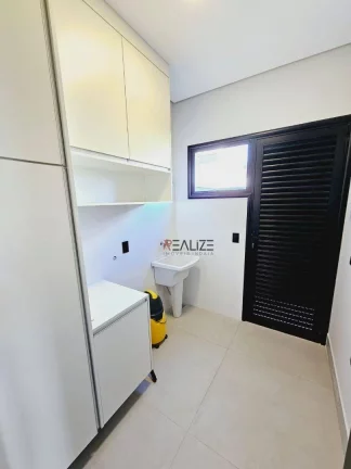 Imagem Sobrado/Casa com 4 suítes à venda, 235 m² por R$ 1.800.000 - Condomínio Fechado - Indaiatuba/SP