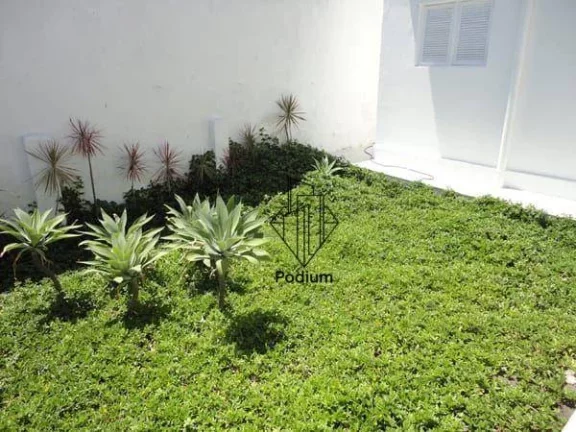 Imagem Casa de 1° andar com varanda / sacada no bairro dos Ipes -CA0211