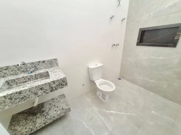 Imagem Casa Geminada 02 quartos - Candelária