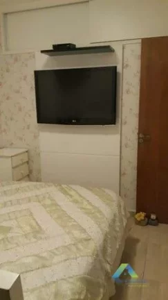 Imagem VILA PRUDENTE Lindo sobrado todo reformado, 2 suítes, ar condicionado, quintal 2 vagas com excelente localização e valor !!!