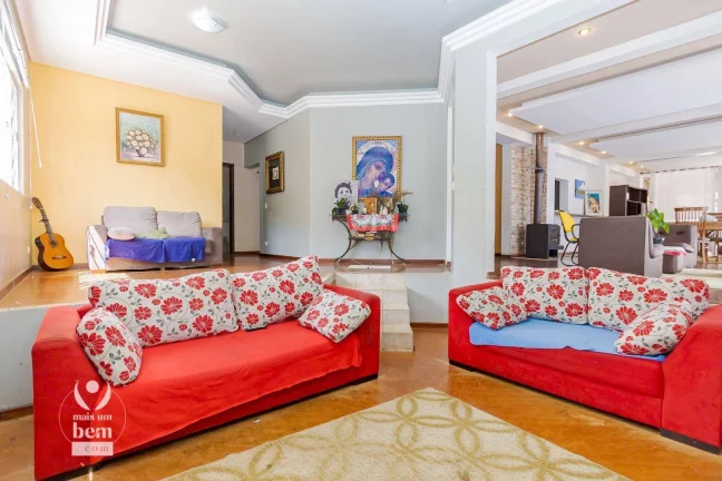 Imagem Casa de 261m² com TERRENO de 600m² 4 quartos à venda, por R$ 1.100.000,00 - Santa Felicidade - Curitiba/PR