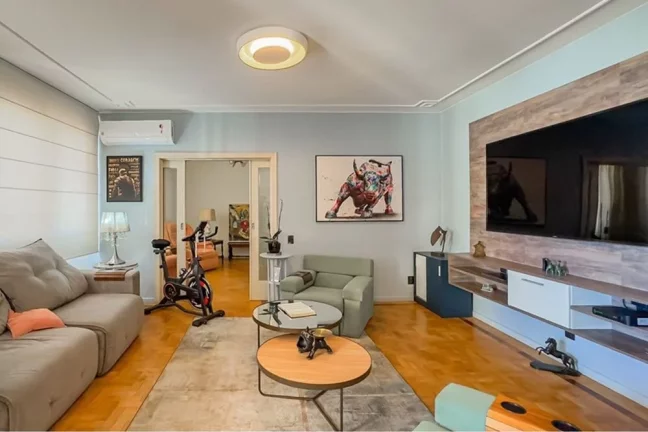 Imagem Apartamento à venda em Porto Alegre, Rio Branco, com 4 quartos, 190m2