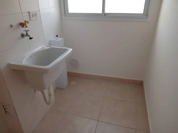 Imagem Apartamento à Venda em Guilhermina, Praia Grande - SP