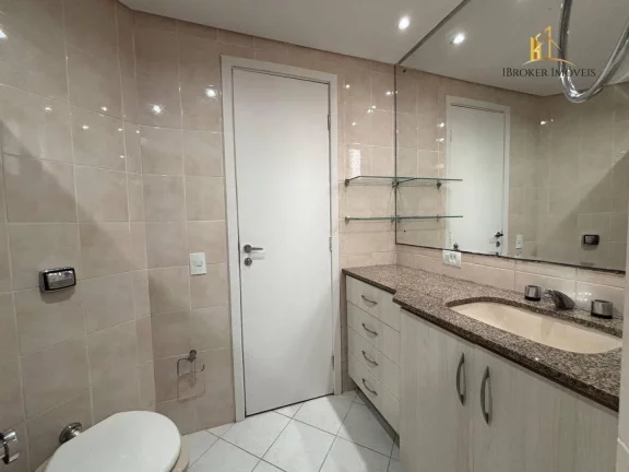 Imagem Apartamento com 2 dormitórios à venda, 74 m² por R$ 560.000,00 - Centro Cívico - Curitiba/PR
