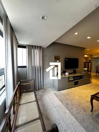 Imagem Apartamento | Ponta Verde | 3 Suítes | 121M2 | Reformado | Nascente | Varanda | 3 Vagas
