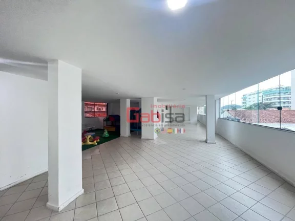 Imagem Apartamento com 2 dormitórios à venda, 150 m² por R$ 680.000 - Passagem - Cabo Frio/RJ