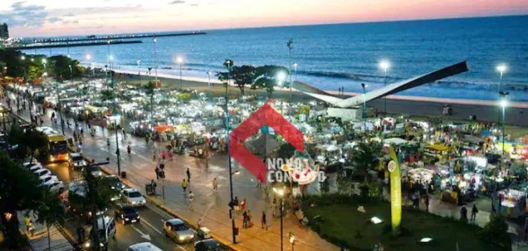 Imagem Apartamento com 2 dormitórios à venda, 40 m² por R$ 599.000,00 - Meireles - Fortaleza/CE