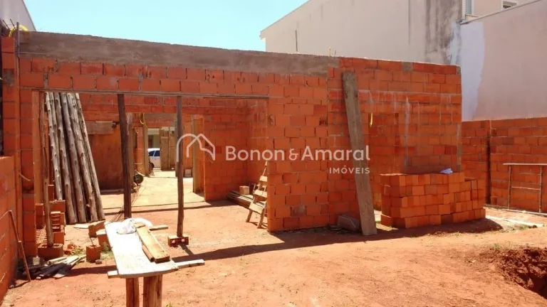 Imagem Descubra o conforto e a elegância de uma casa térrea de alto padrão, projetada para oferecer uma ...