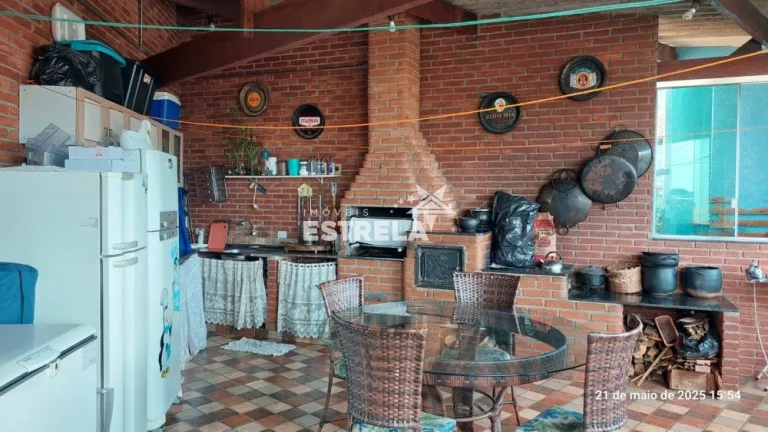 Imagem Ótima casa à venda em Cotia/SP