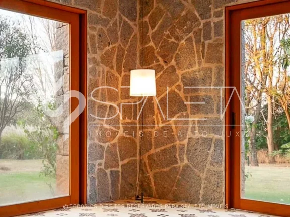 Imagem Conforto em harmonia com a natureza: Uma casa de fazenda na Praia da Grama