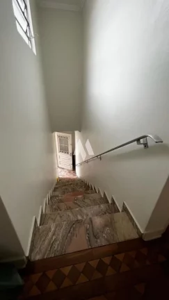 Imagem Casa Sobreposta Alta à venda, em excelente localização na Ponta da Praia, em Santos