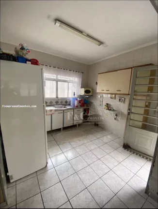 Imagem Casa para Venda em Limeira, Jardim Ipiranga, 3 dormitórios, 2 banheiros, 3 vagas