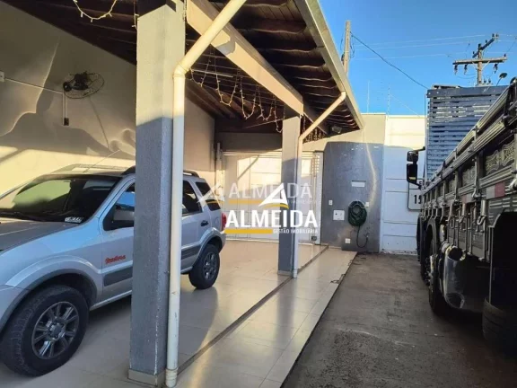Imagem Casa com 3 dormitórios à venda, 280 m² por R$ 810.000,00 - Ajapi - Rio Claro/SP