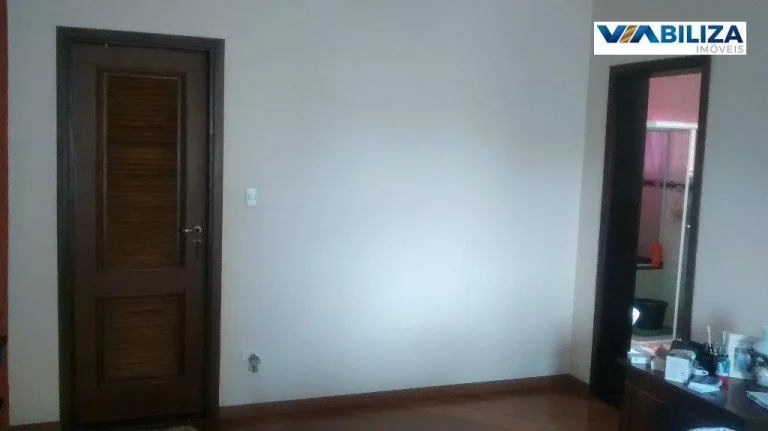 Imagem Sobrado à venda, 570 m² por R$ 2.950.000,00 - Condomínio Arujazinho III Parte - Arujá/SP